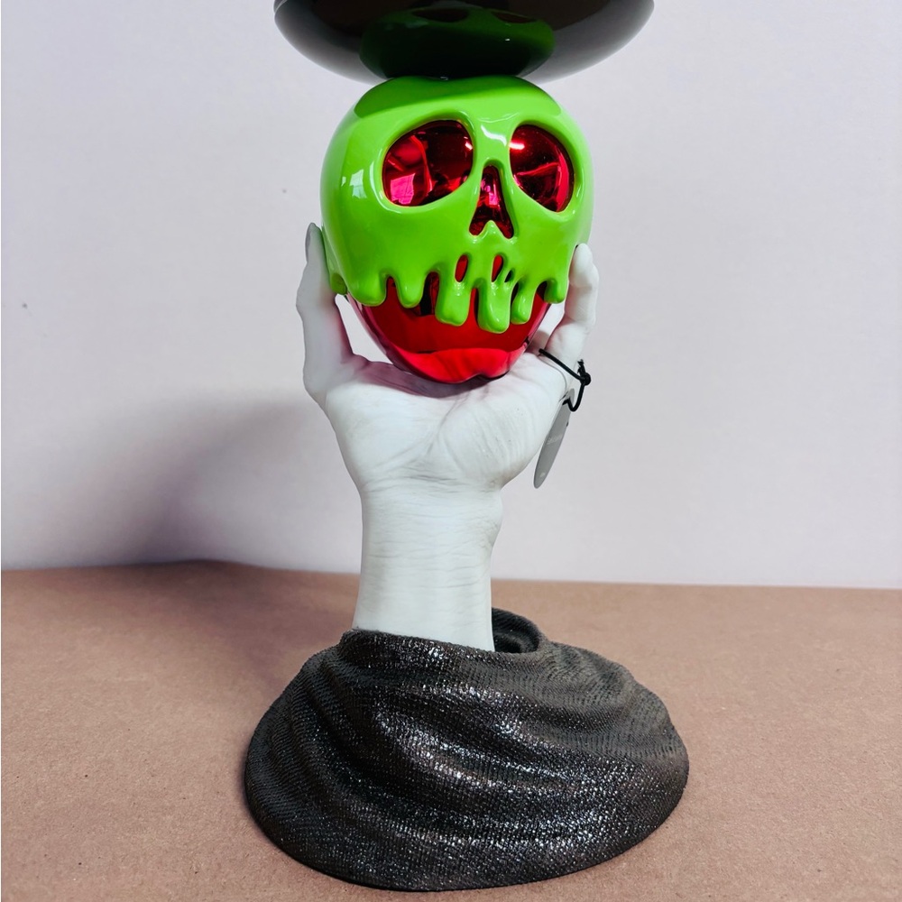 Bath and Body Works Evil Queen Candle Stand